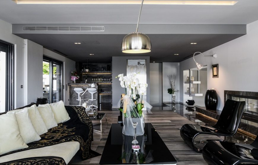 Luxury Villa Selenia