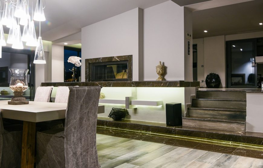 Luxury Villa Selenia